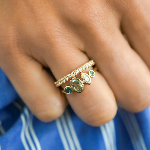 Alliance Diamants Blancs Iris-Bague Anna marquise Grand modele