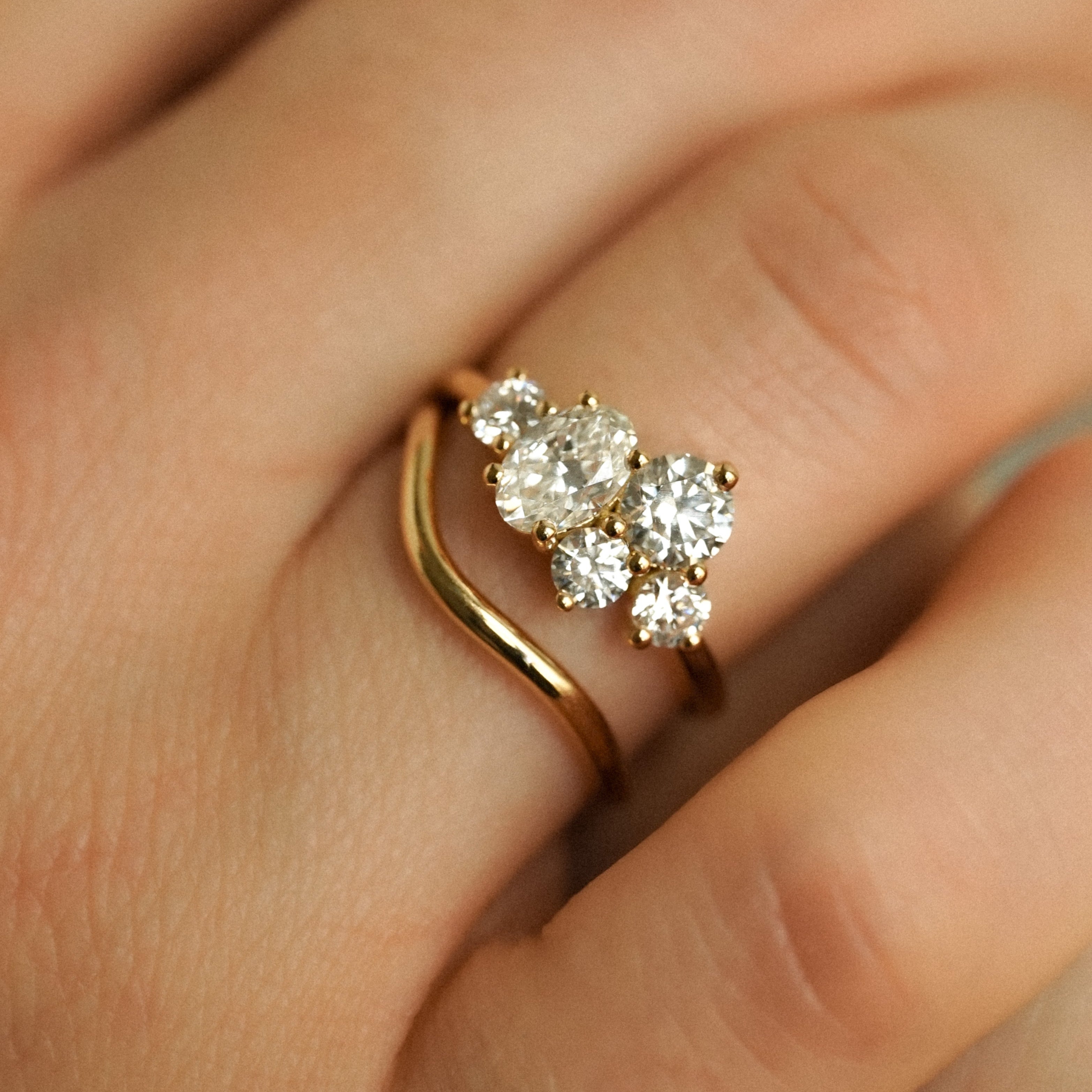 Bague de fiançailles - Composition Diamant Ovale - 1.70ct