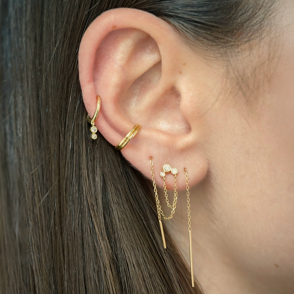 Accumulation-boucle_d_oreille_alba_chaine-_boucle_d_oreille_composition_Lorene-cuff_alba_double-creole_Lorene_