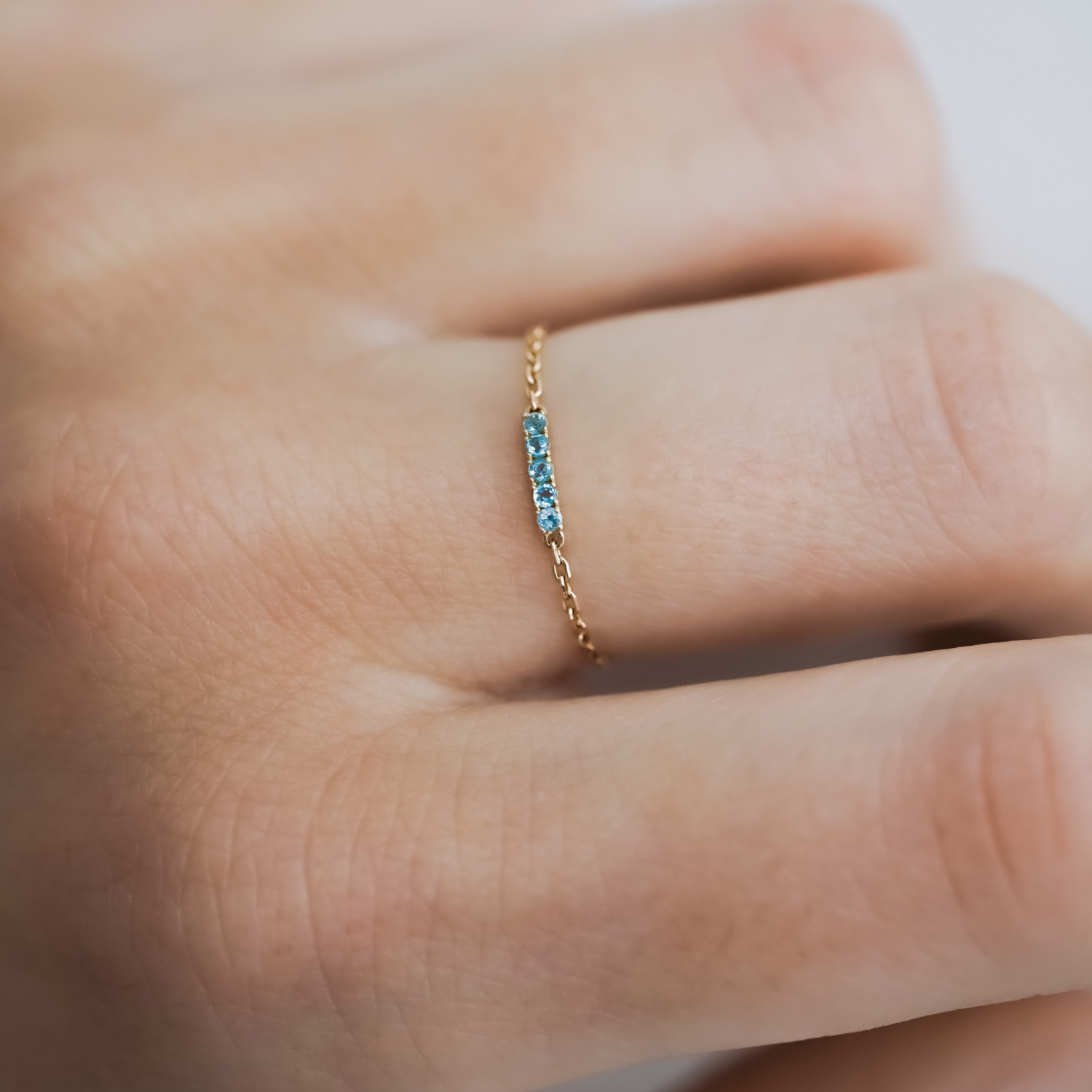 Bague Chaîne Topazes Iris
