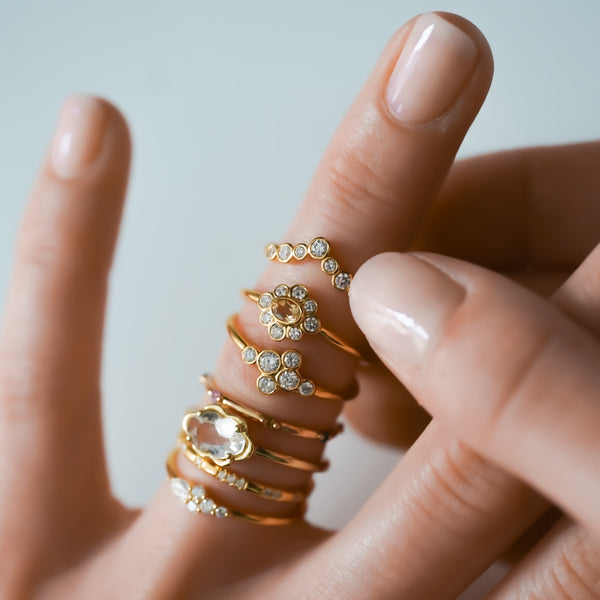 Bague-Iris-composition-Iris_parsemee-Nuage-Full-Moon-Multico-Lorene-Compo-Valentine-Marguerite-Diademe-Lorene