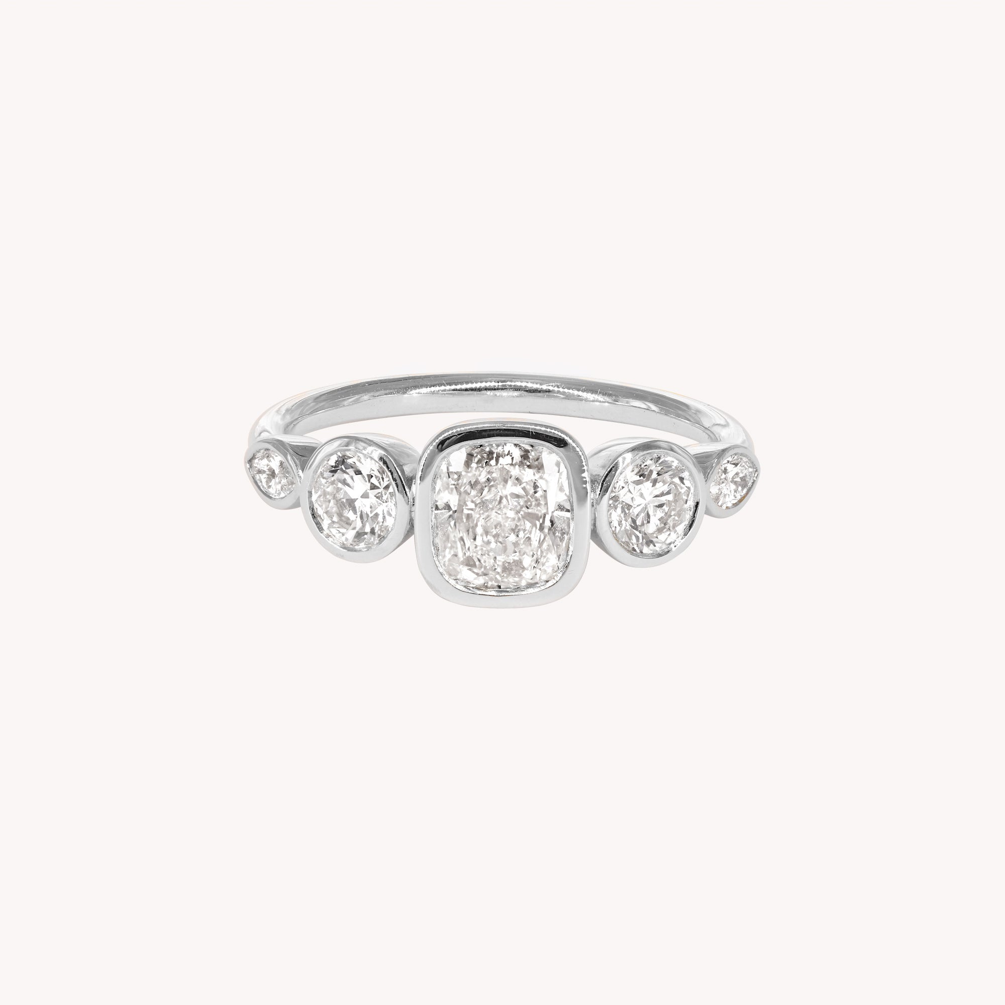 Bague de fiançailles - Composition Diamant Coussin - 1.66ct