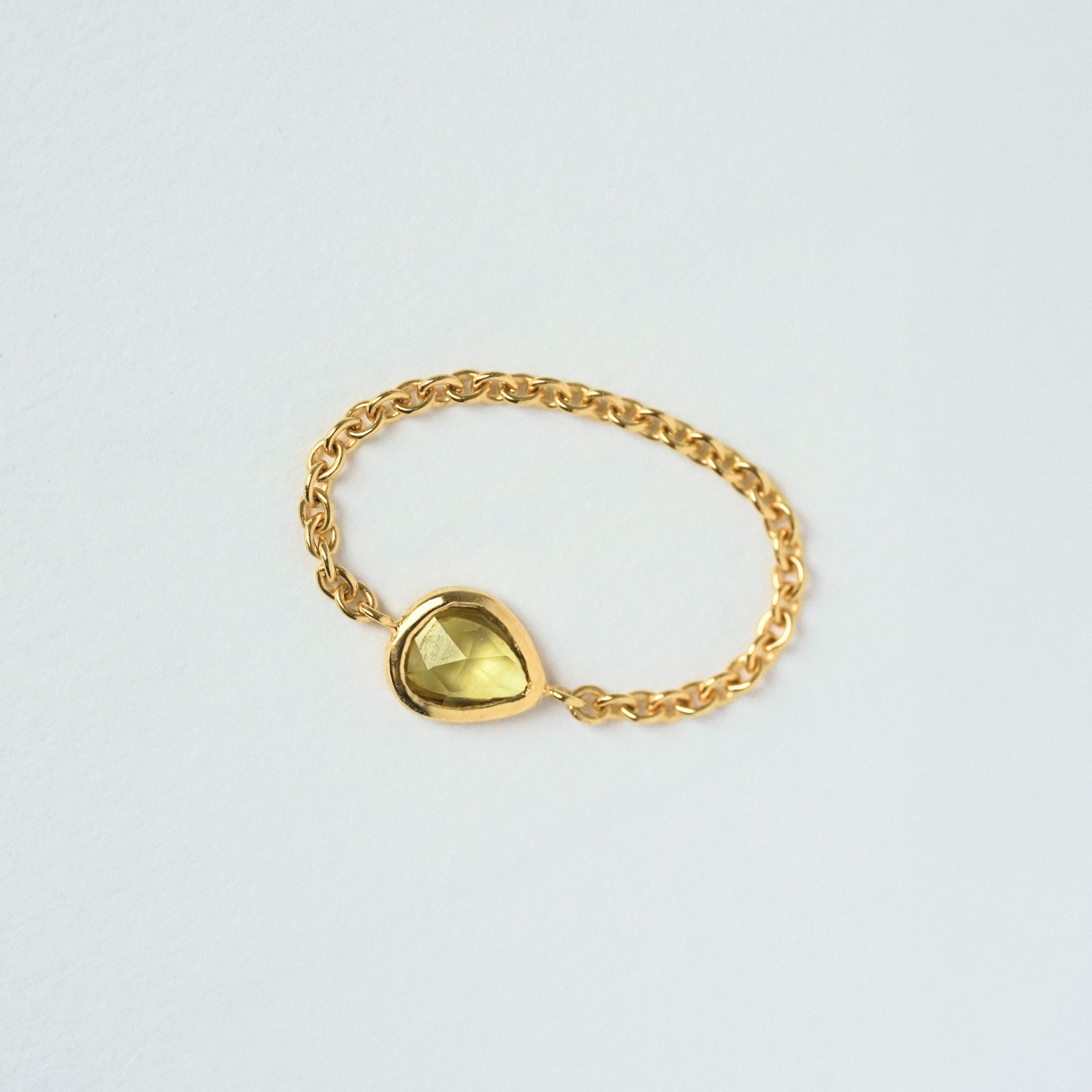Bague_chaine-unique_rosecut_saphir_II