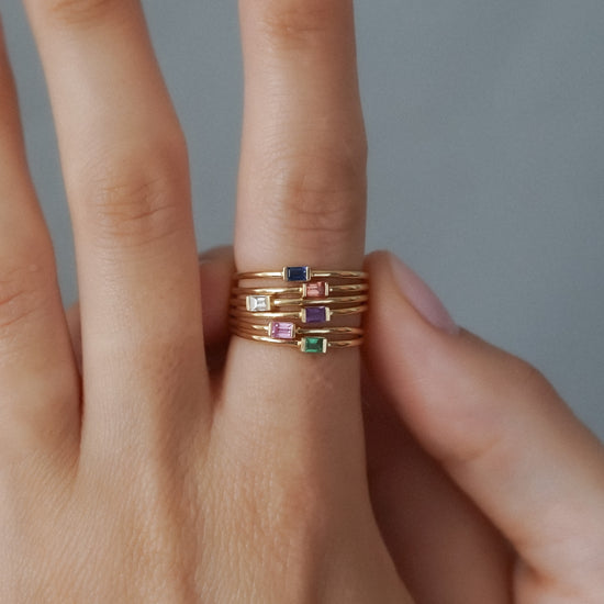 Alix Orange Sapphire Ring