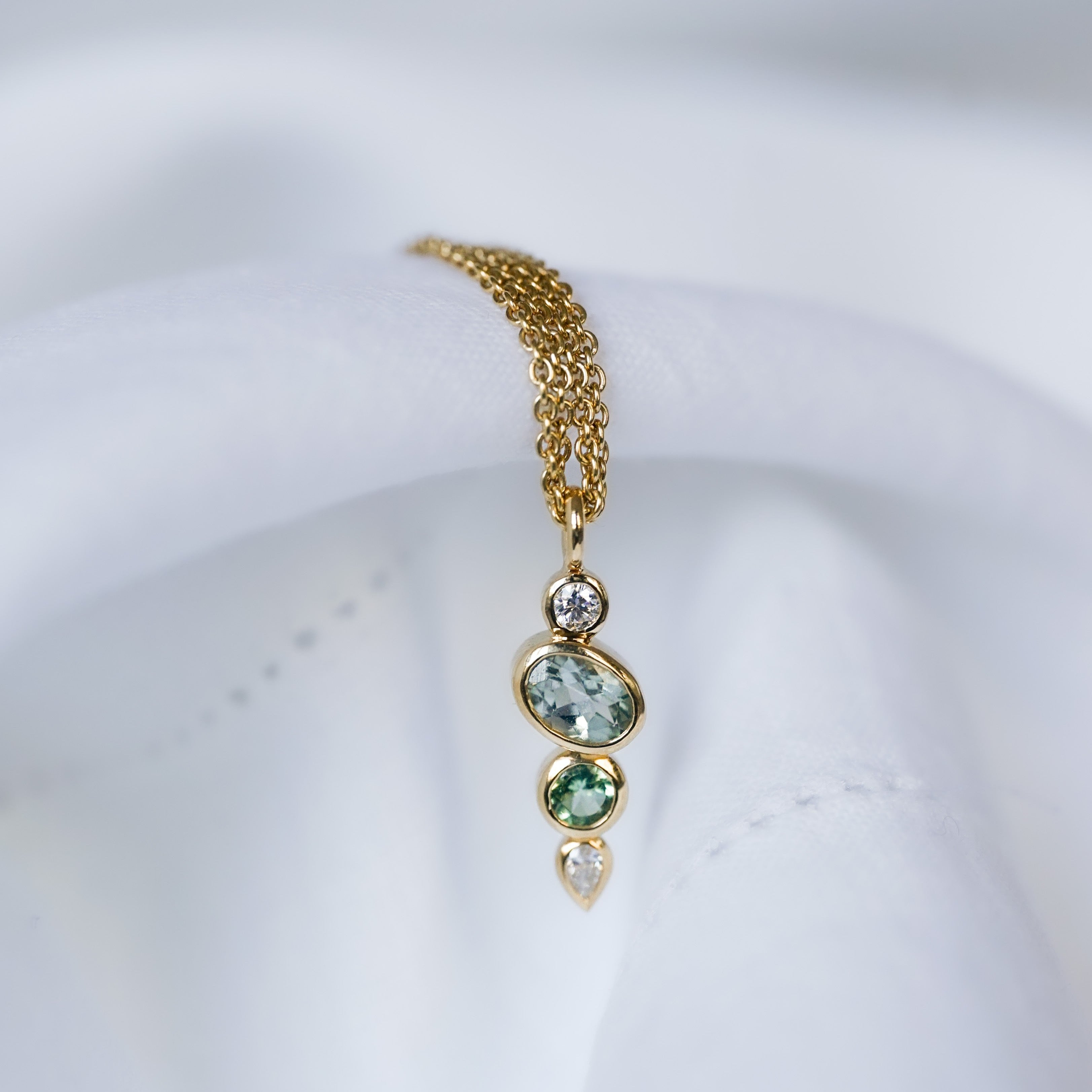 Collier Anna Poire Grand Modèle