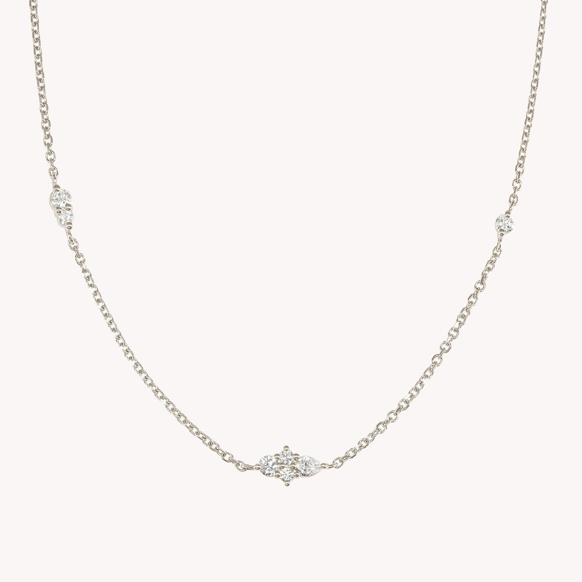Collier Composition Iris