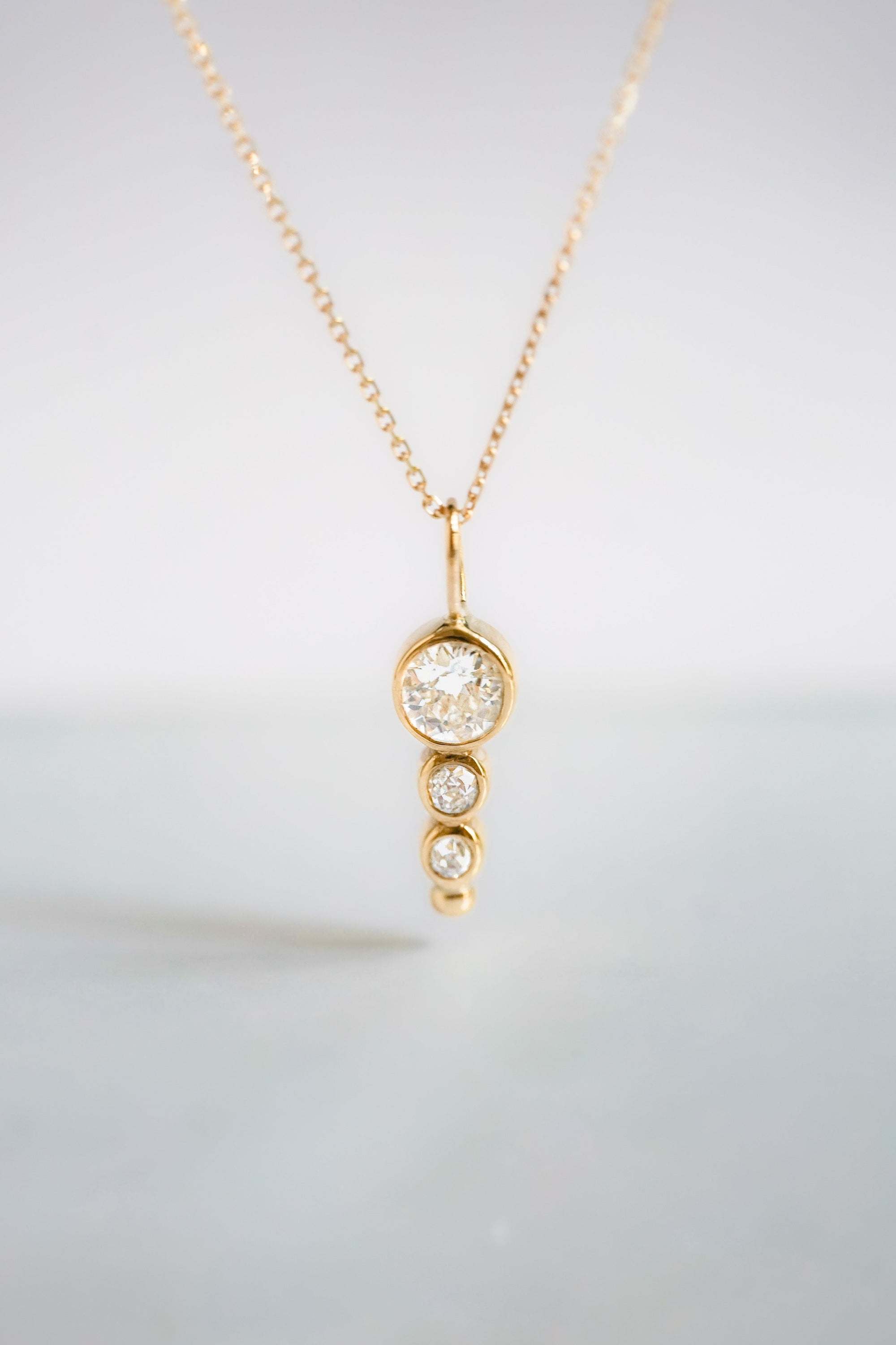 PENDENTIF_SUR-MESURE_EMMANUELLE