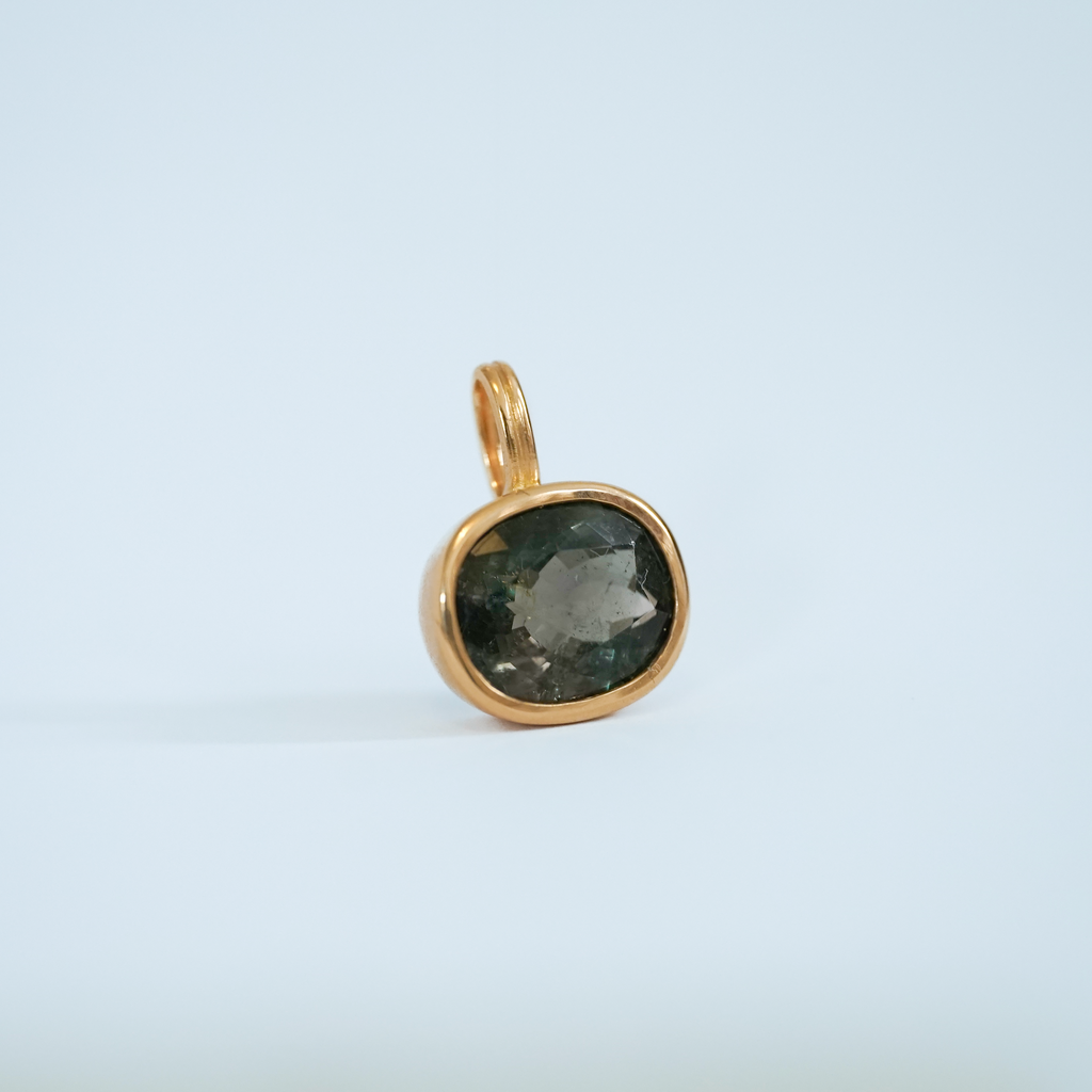 Pendentif_Unique-Tourmaline_grise