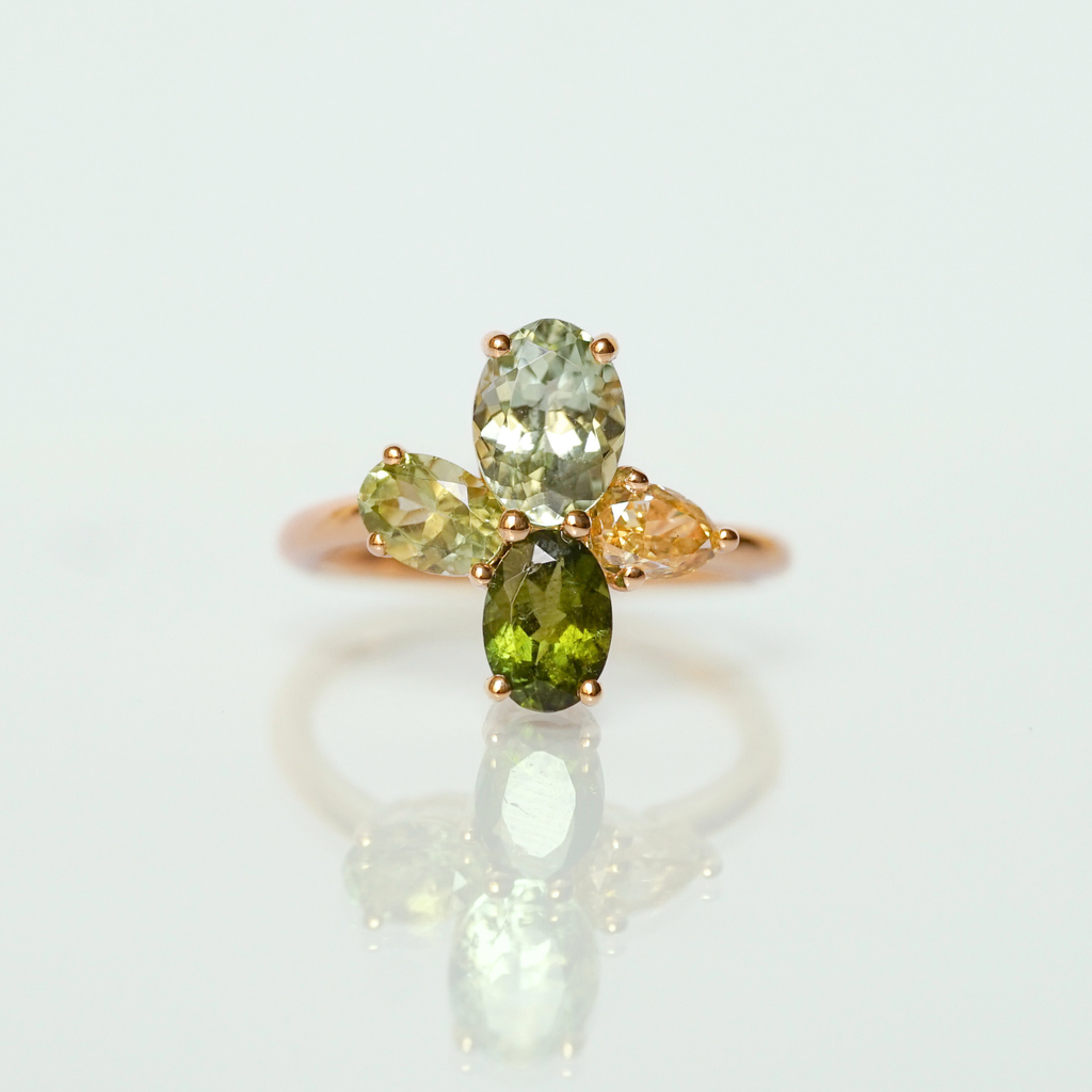 Unique Ring - Marina