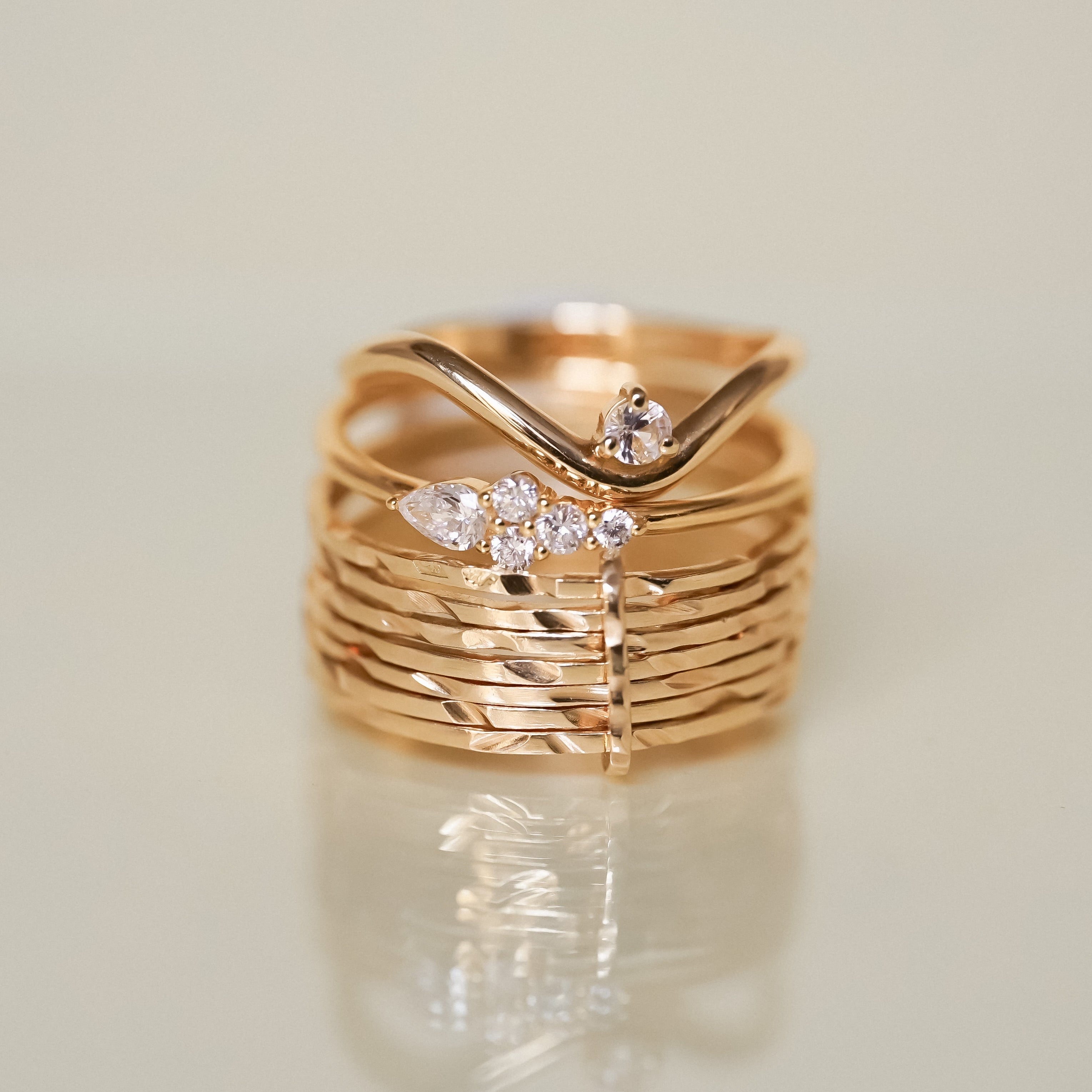 Iris Brilliant Wave Ring